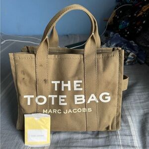 Official Marc Jacobs the tote bag